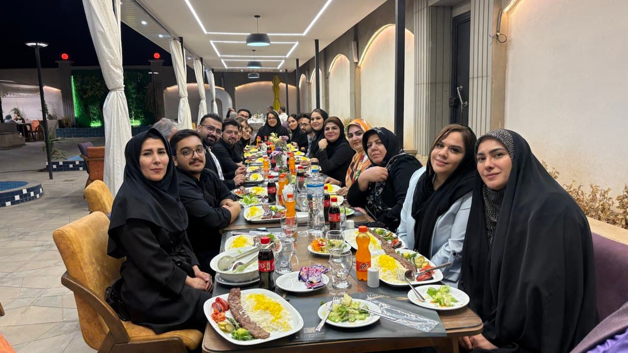 مرکزآموزشی زباهای خارجی فرواک